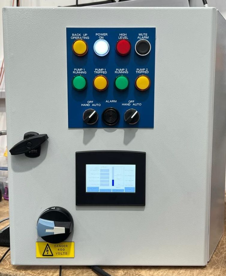 Basix View pump control panel with touchscreen HMI on the door