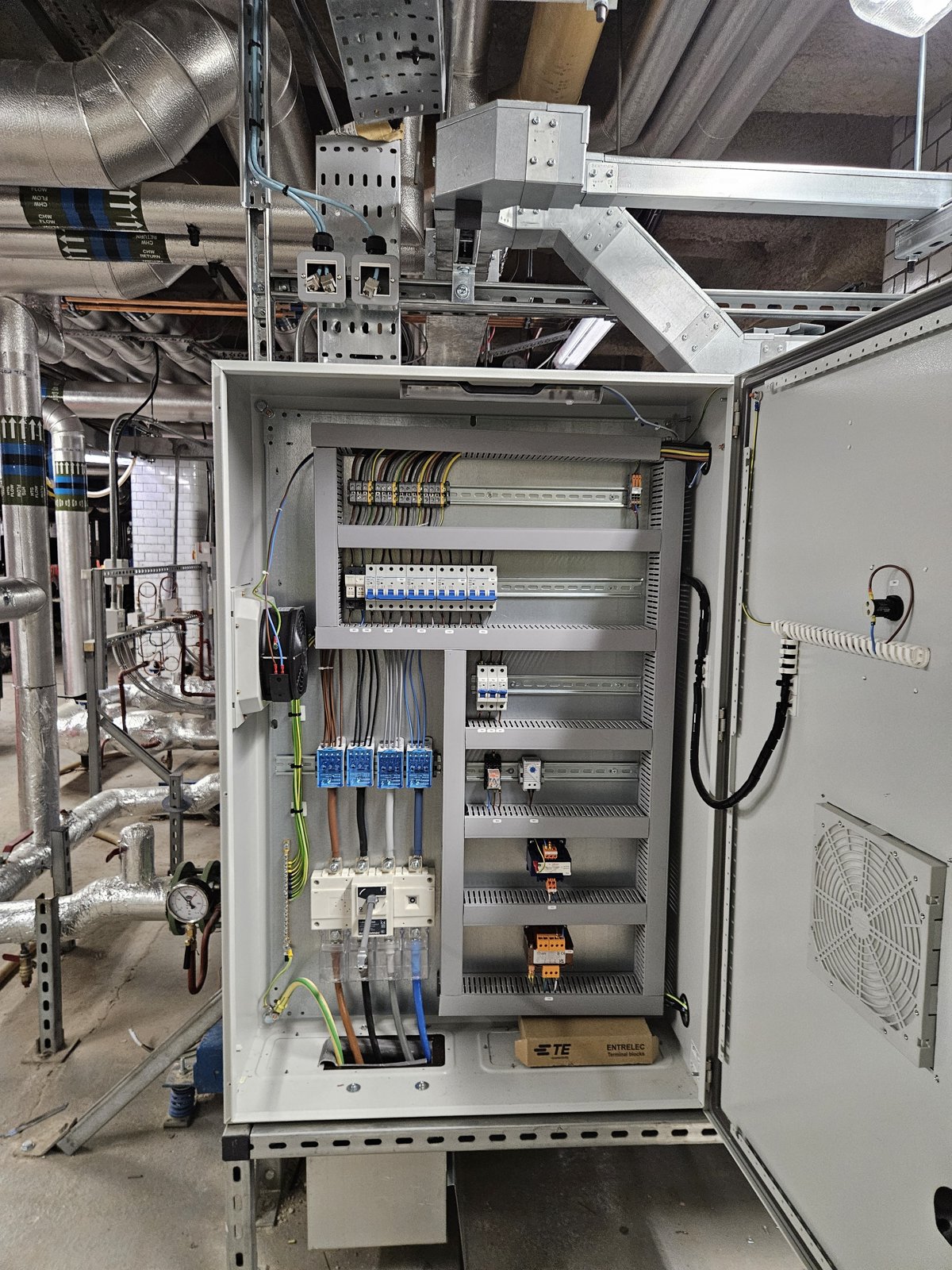 Outstation panel interior: controller, power supplies and interposing relays